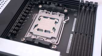NZXT N7 B650E with Ryzen 9 9900X installed