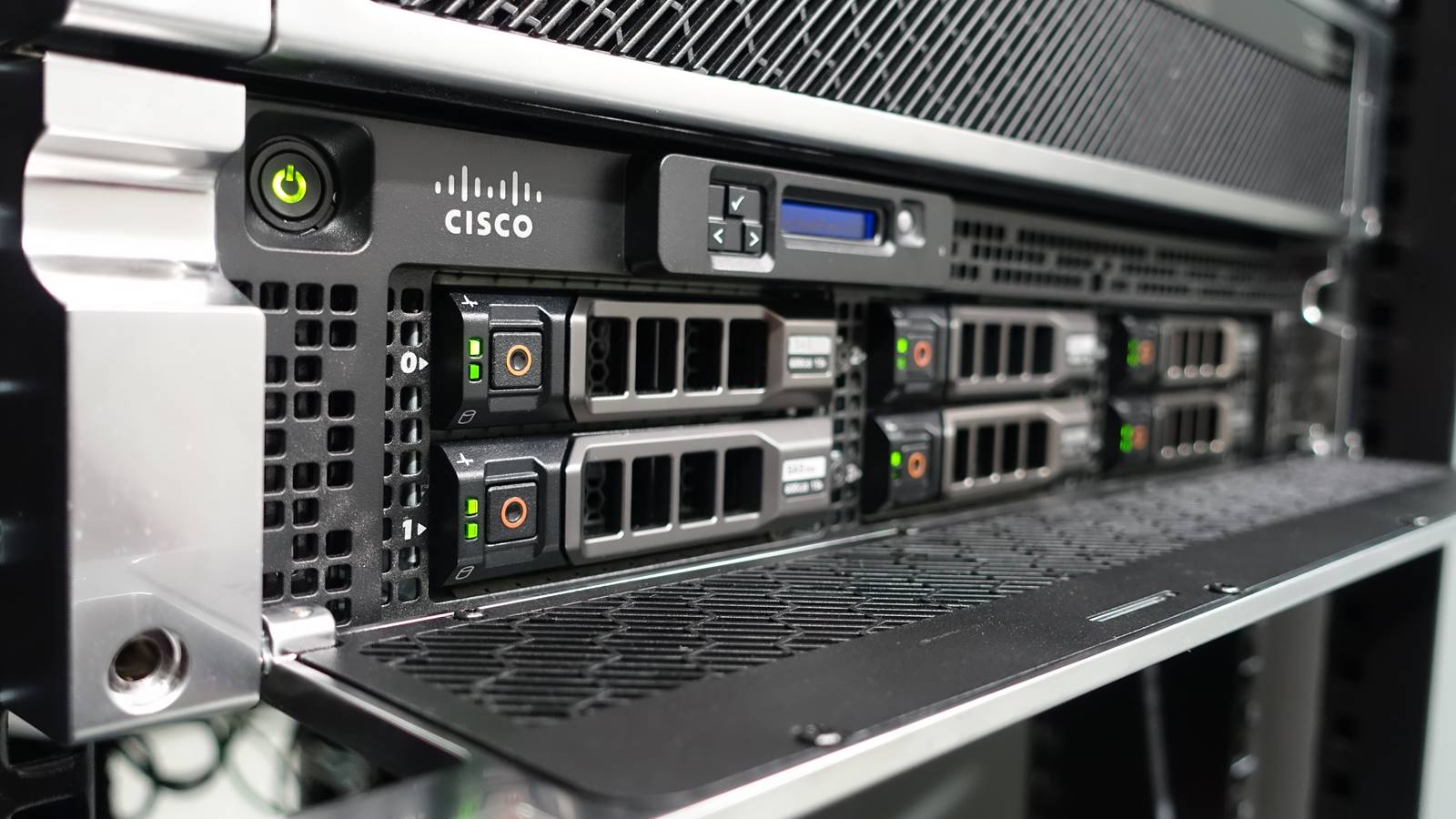 Cisco_ESA_IronPort_C670-1