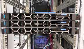Dell_PowerScale_F600_nodes_in_storage_cluster