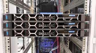 Dell_PowerScale_F600_nodes_in_storage_cluster
