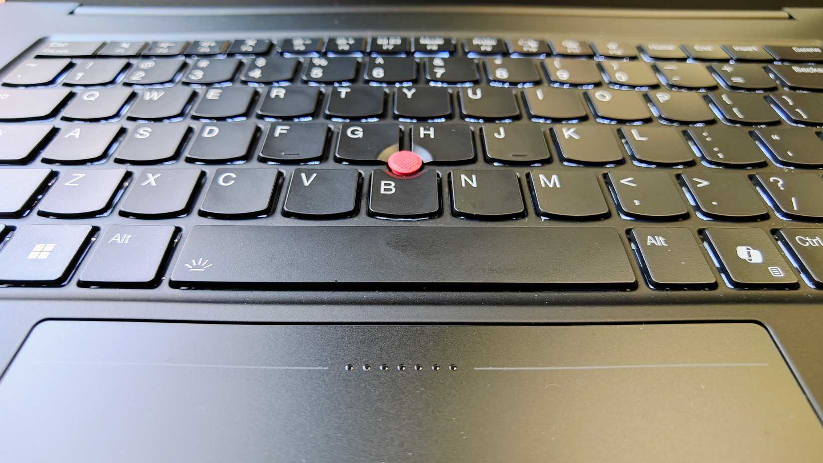 The keyboard, TrackPoint, and TouchPad on the P16 Geny 7