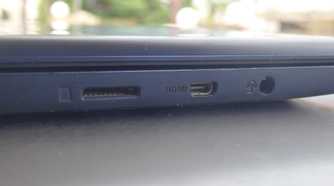 Laptop-microSD-card-slot