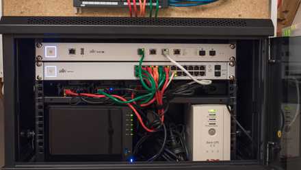 Pi Rack Home Lab I installed Home Assistant on Pi Zero 2W and here's how it went