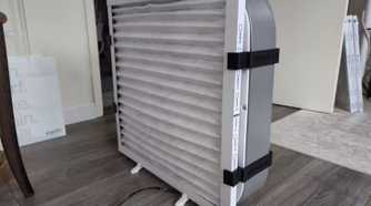 Box fan with air filter