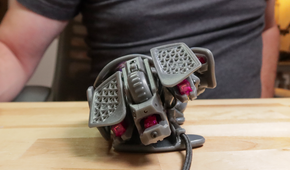 Statial.b configured in an ergo vertical design