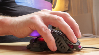 Statial.b in a backless finger grip configuration