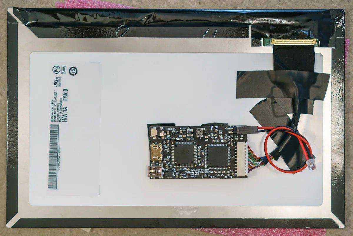 LCD display used for digital photo frame