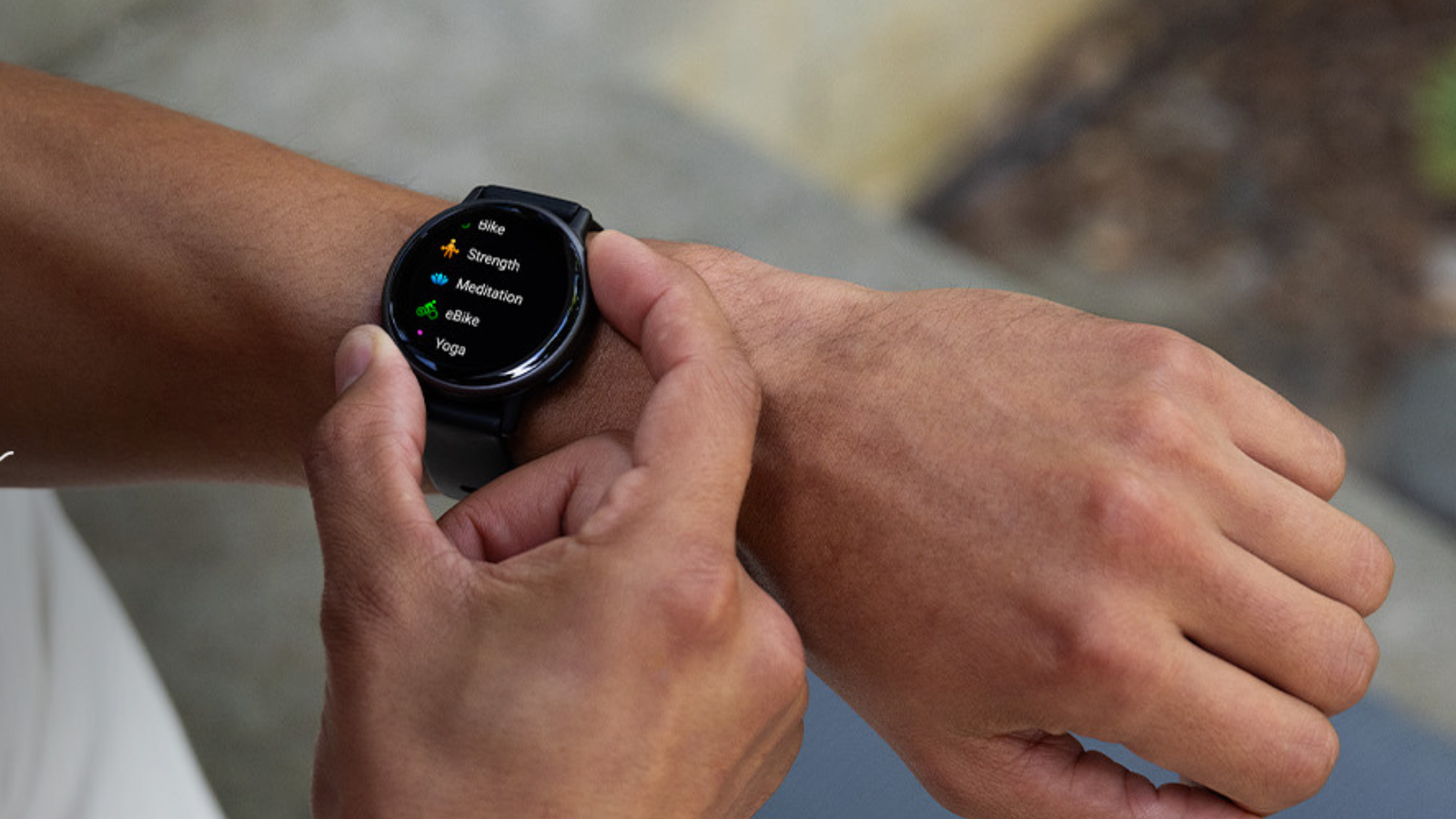 This sleek feature-packed Garmin smartwatch is an absolute steal