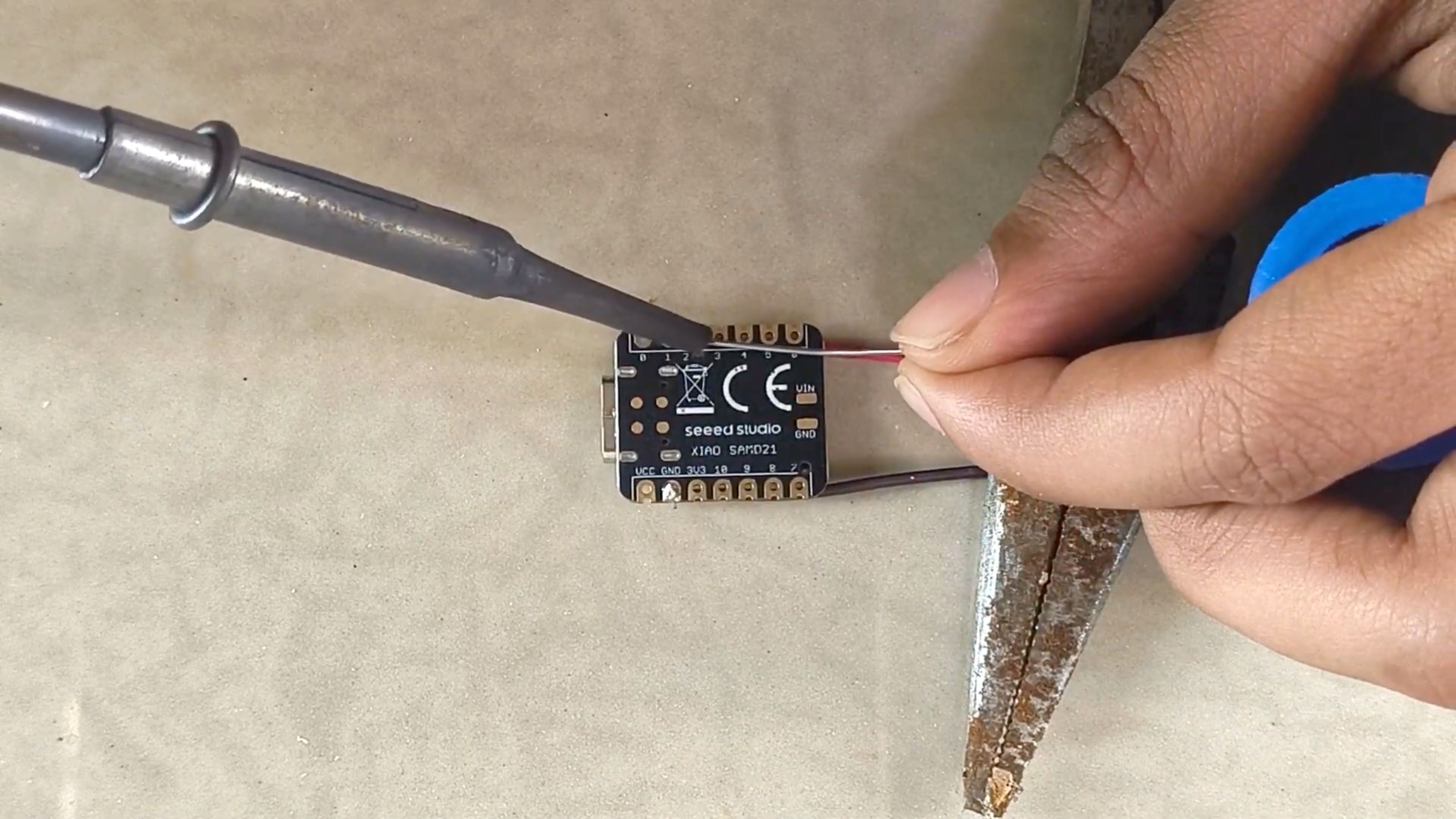Soldering button wires to Arduino