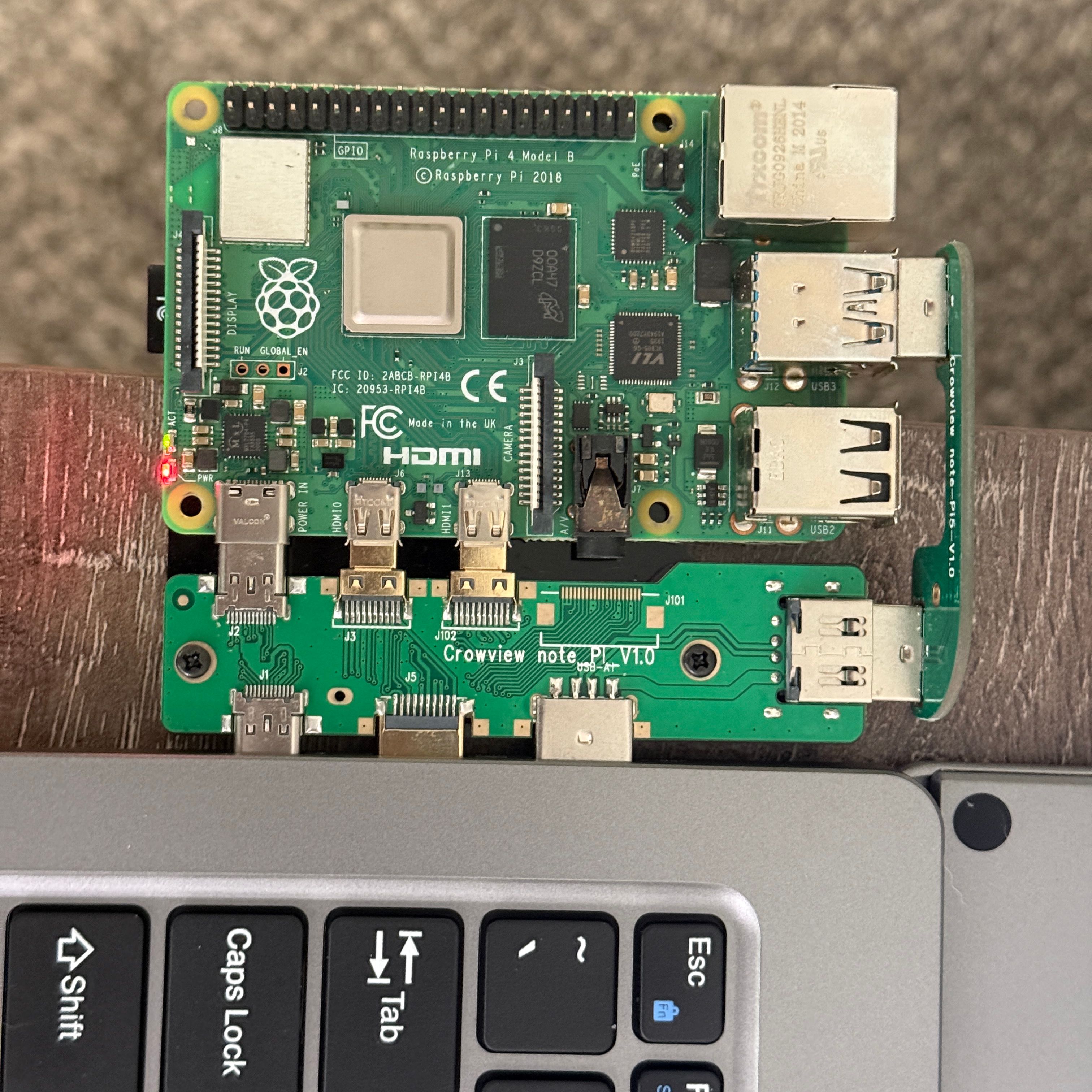 Elecrow CrowView Note 14 closeup on Pi4