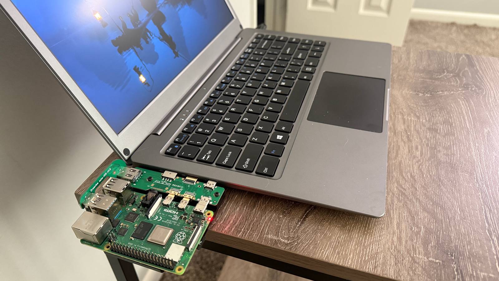I tried using a Raspberry Pi as a travel workstation, and it went ...
