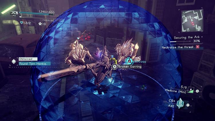 Screenshot of a fight sequence in Astral Chain for the Nintendo Switch