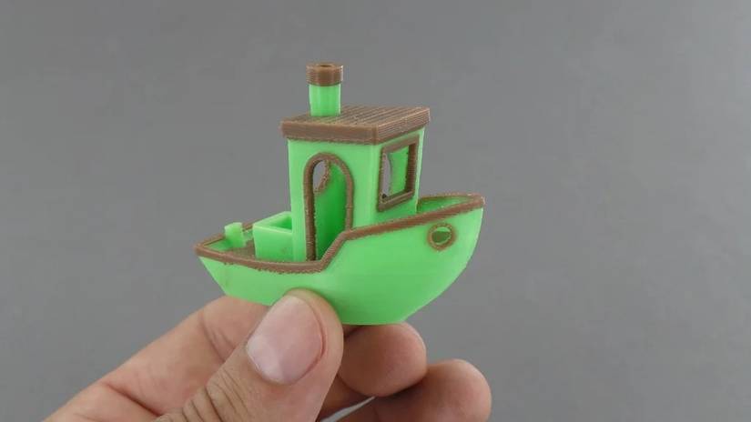 Dual-print_multi-part_color_3D_print_of_3DBenchy_v45_display_large