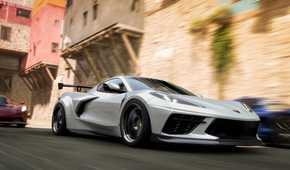 Screenshot from Forza Horizon 5 video game of cars racing on paved road