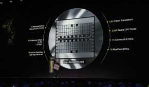 grace-blackwell-nvlink72-chip