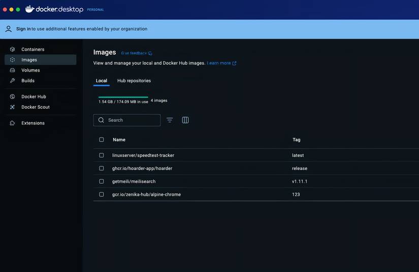 Hoarder app container in Docker