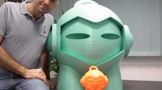 Marvin big and small