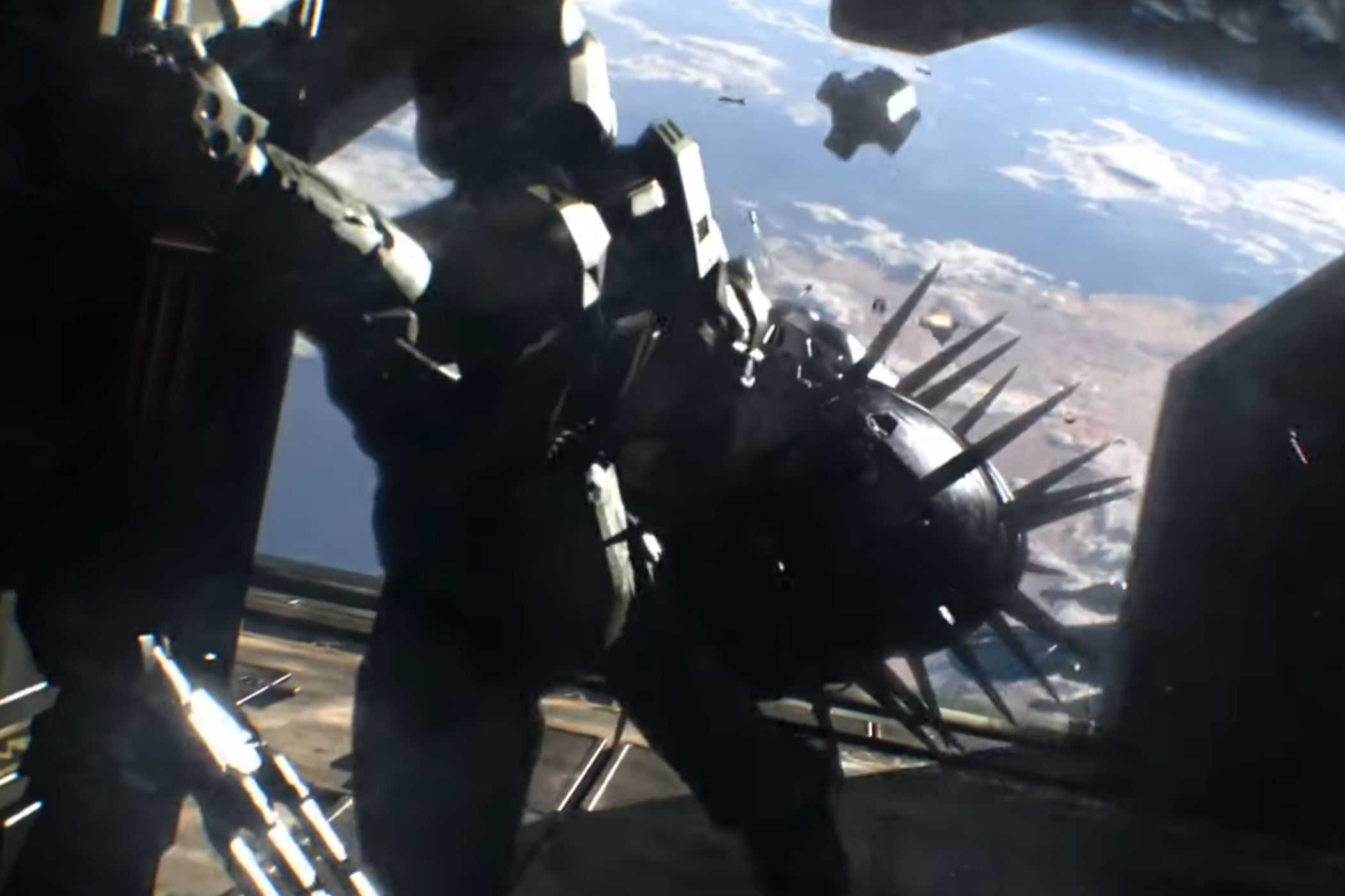 Halo: Master Chief Collection Master Chief in cargo bay