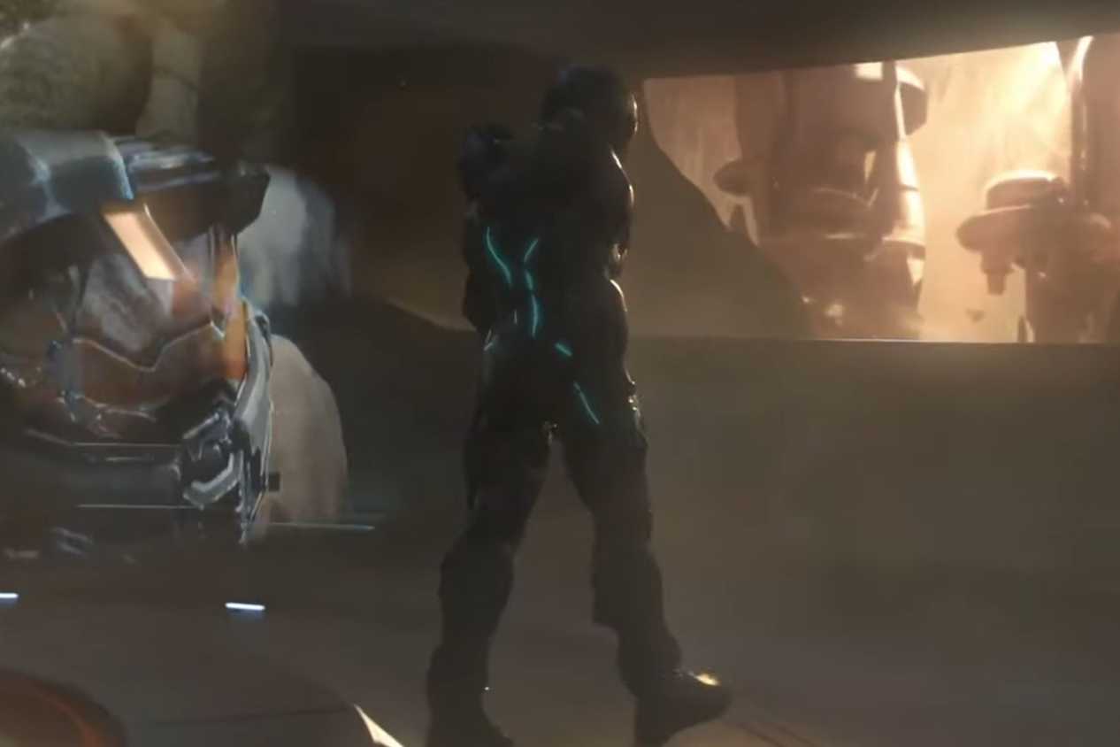 Halo: Master Chief Collection Spartan Lock walking on ship