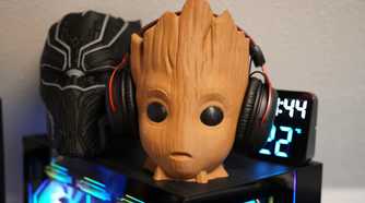 Baby Groot Headset stand