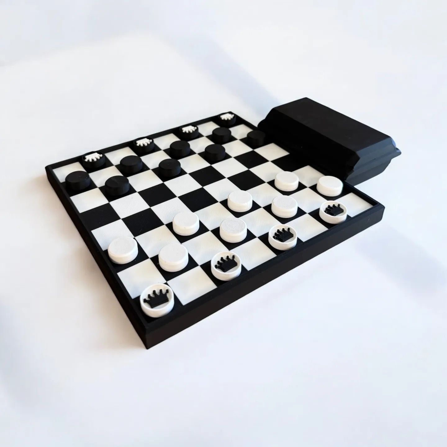 Checkerboard Set with Case