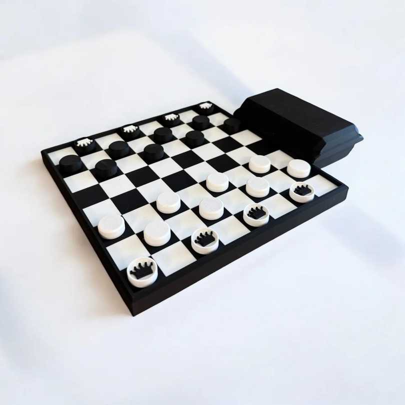 Checkerboard Set with Case