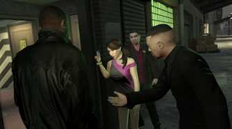 Luis and another bodyguard welcoming two guests, the second guest being Roman Bellic