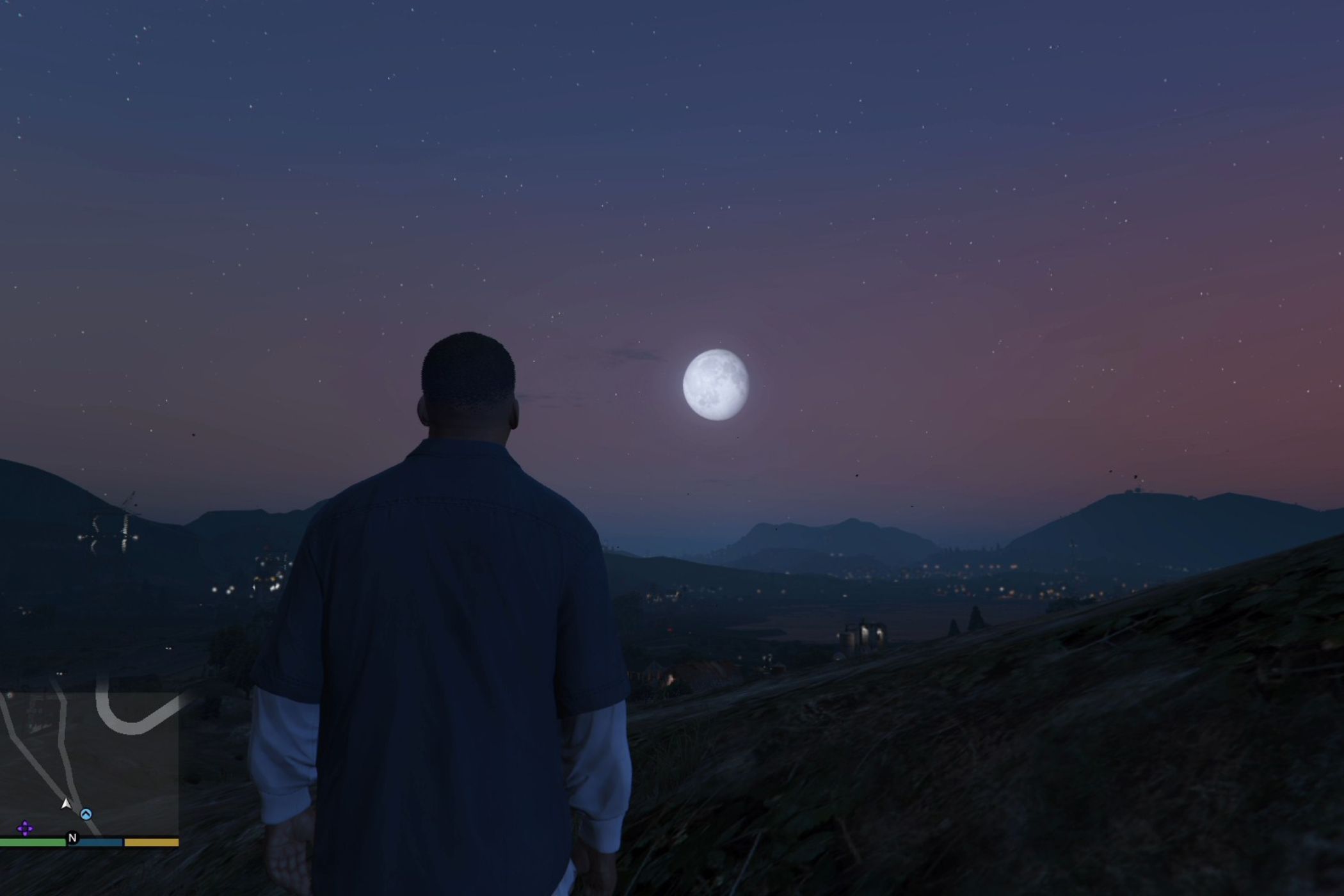 GTA V Franklin staring at full moon