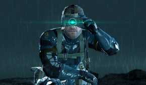 MGSV Ground Zeroes screenshot, Snake perched at top of cliff with night vision goggles on