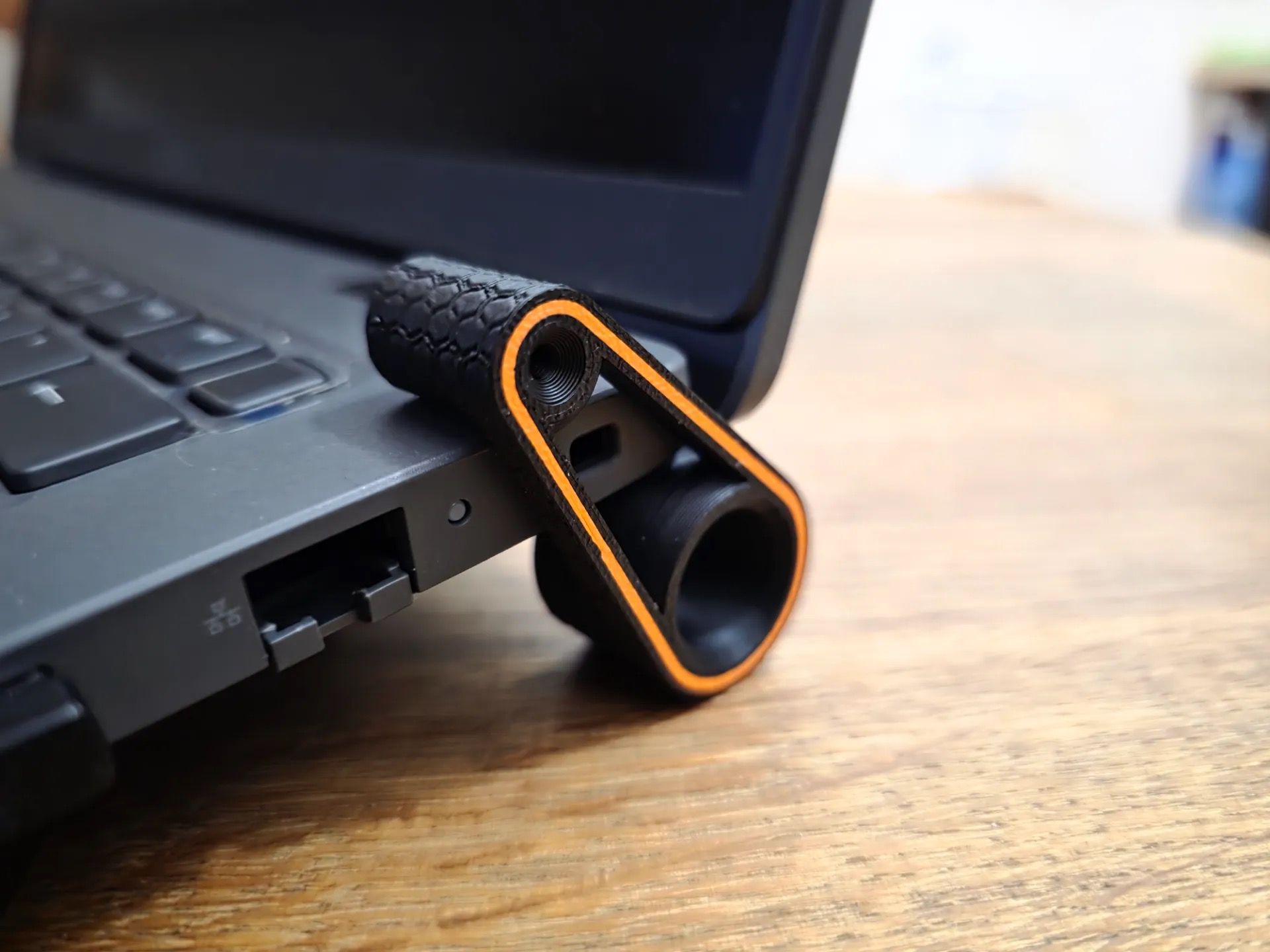 monitor riser