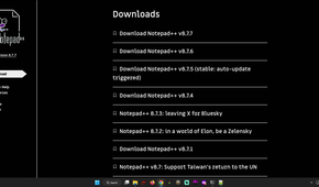 Notepad Plus Plus downloads page with release names