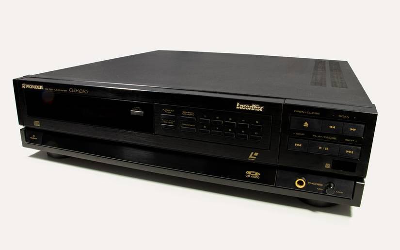 Pioneer-CLD-1030-Laserdisc-Player