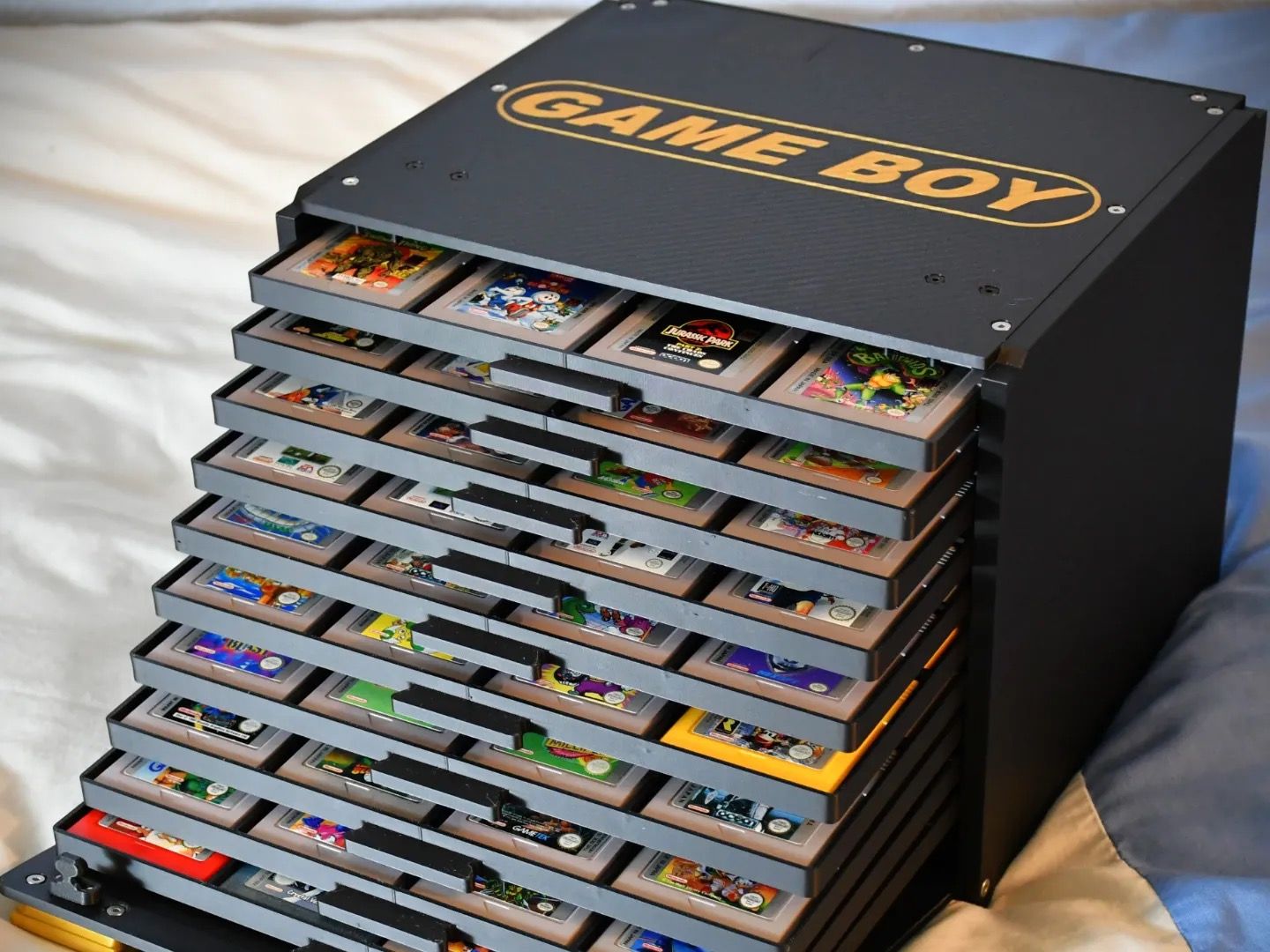 Ultimate game cartridge storage chest - 1
