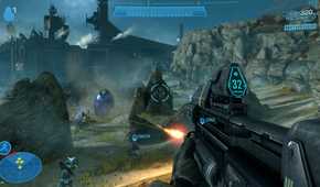 Master Chief Collection player shooting aliens in gorge