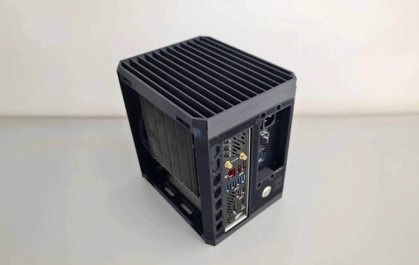 3D printed PC case