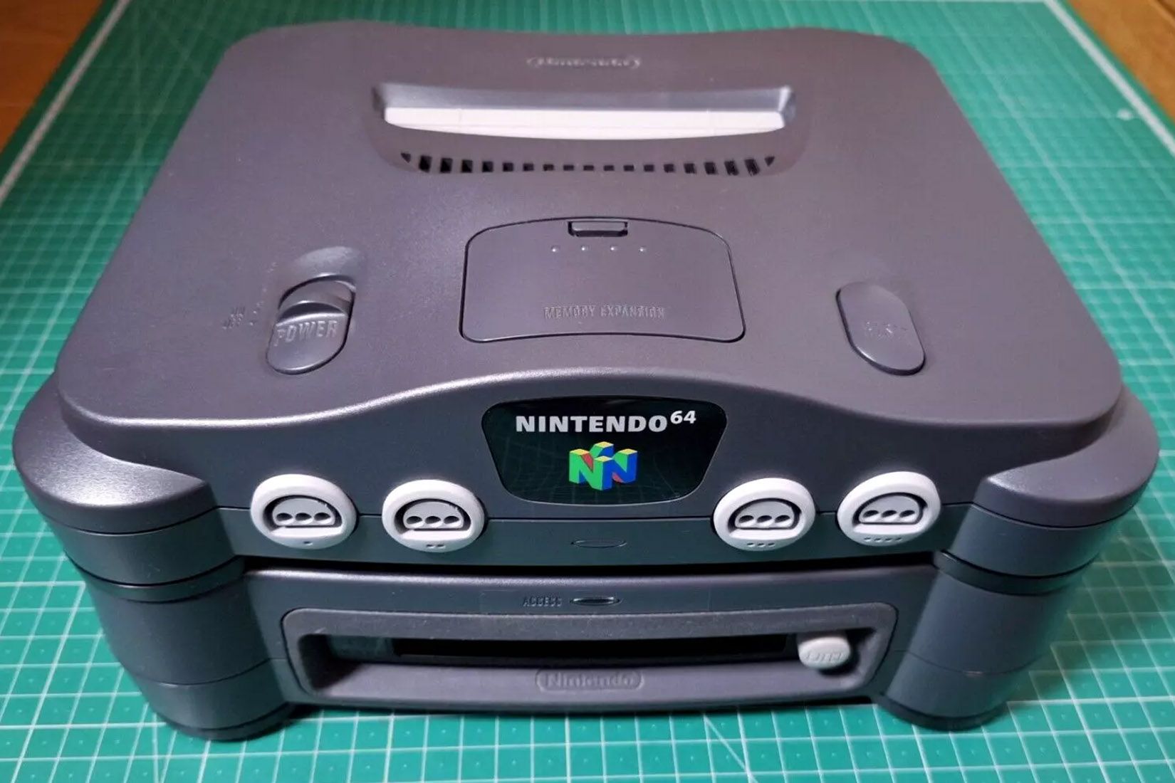 64dd-nintendo-n64-2_source-