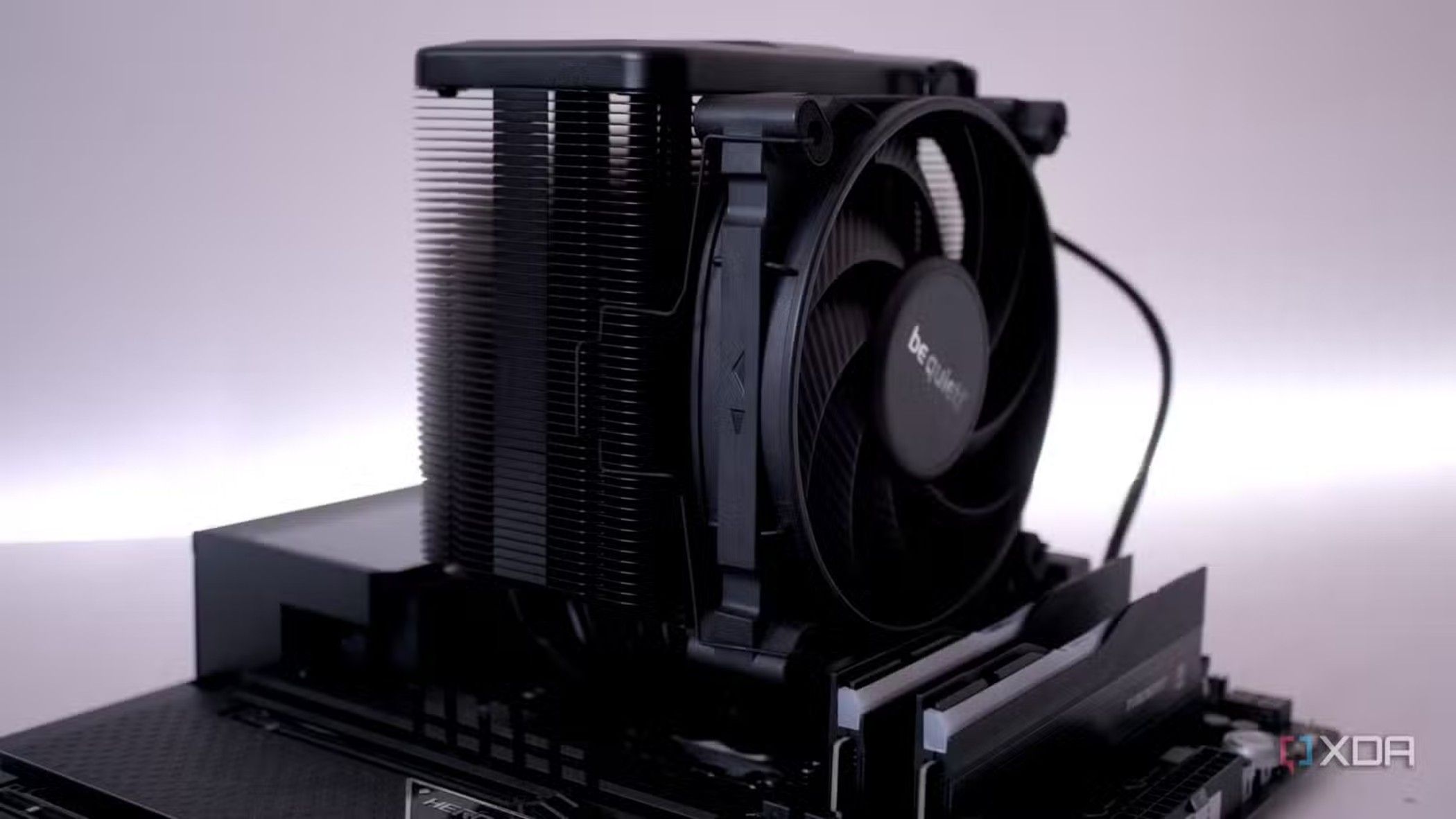 be-quiet-dark-rock-5-cooler-installed-side