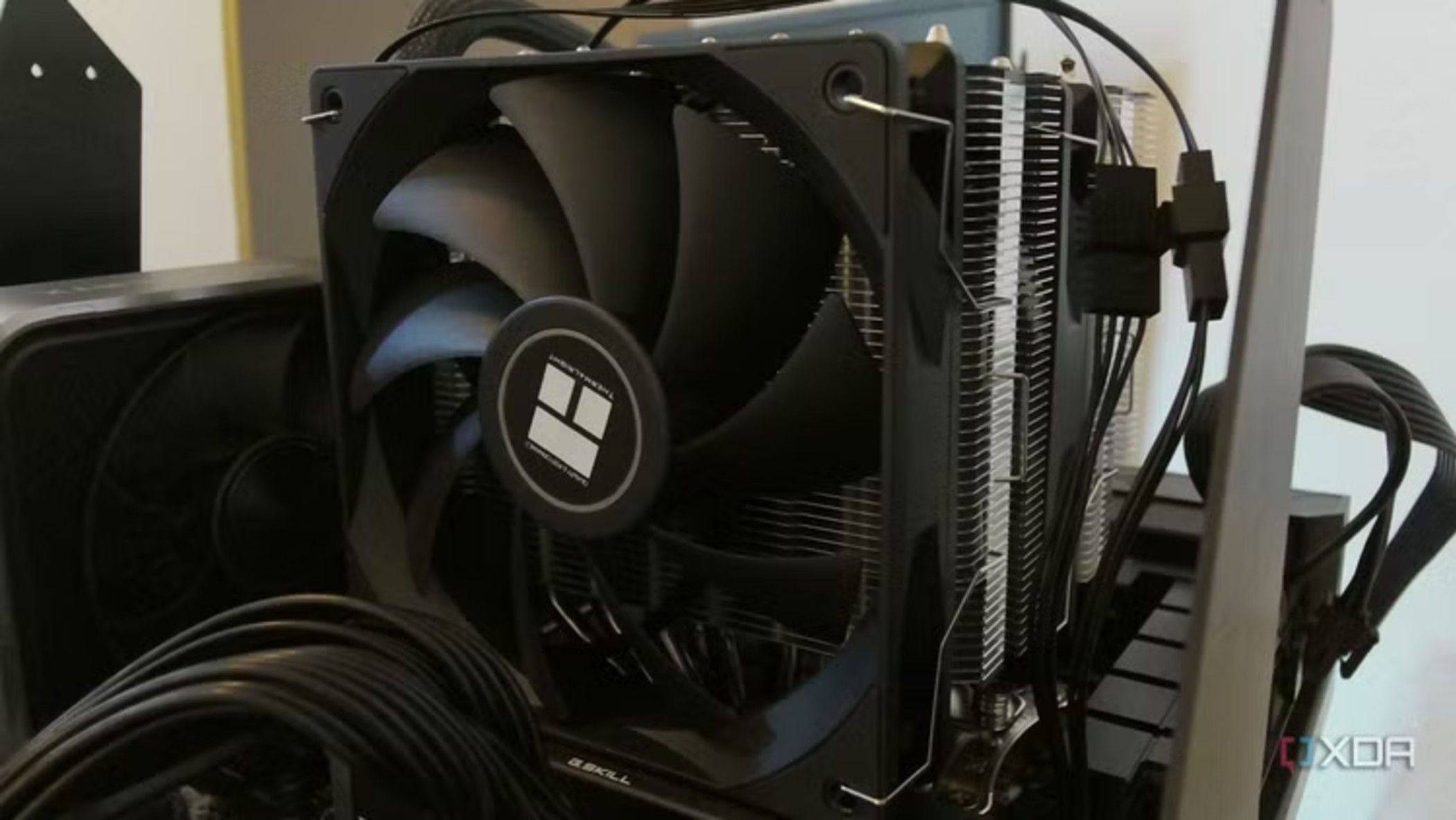 cpu-cooler-removal-1