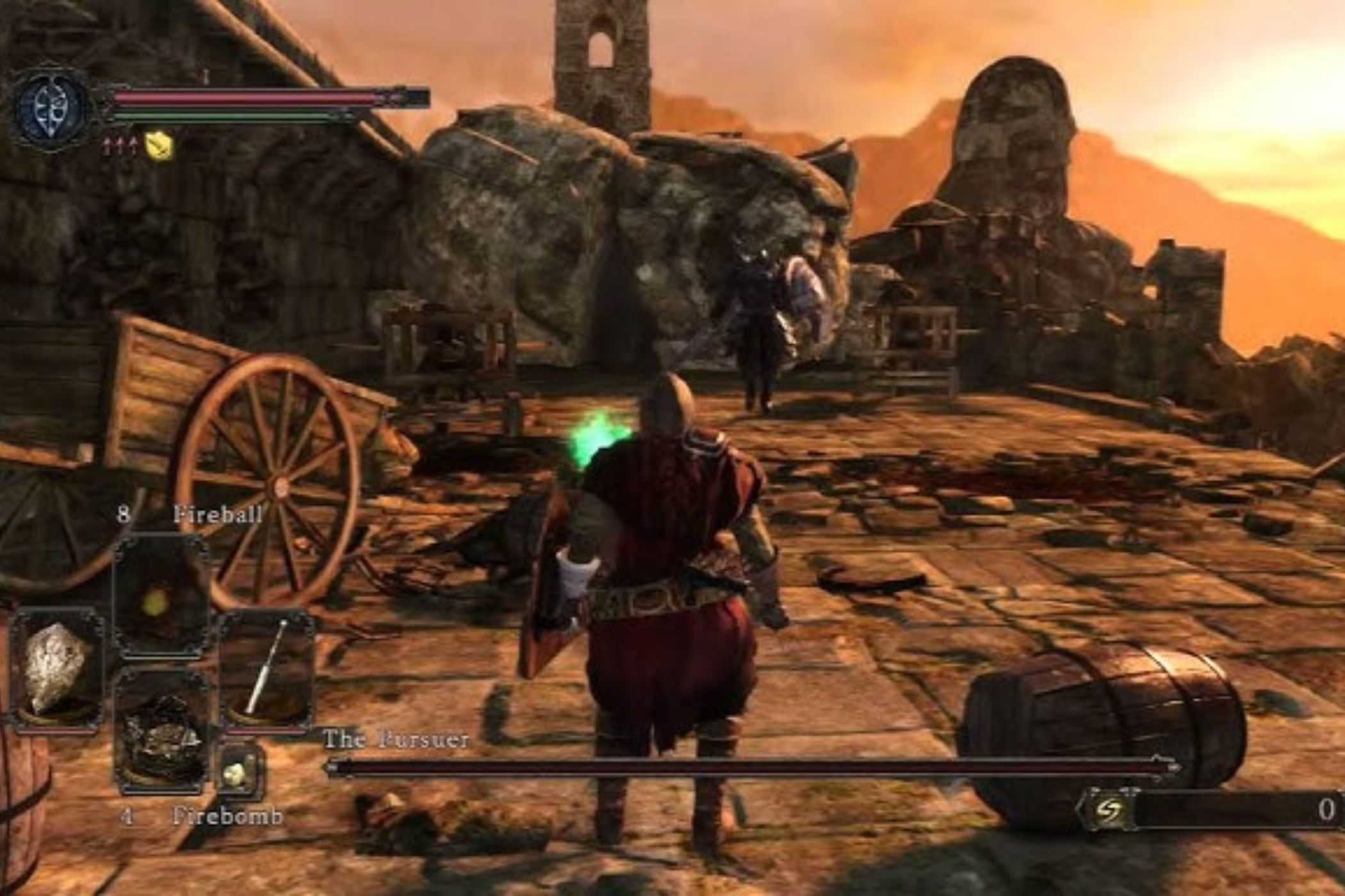 Dark Souls 2 player fighting the Pursuer in ruins