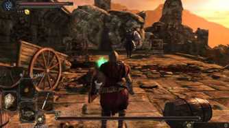 Dark Souls 2 player fighting the Pursuer in ruins
