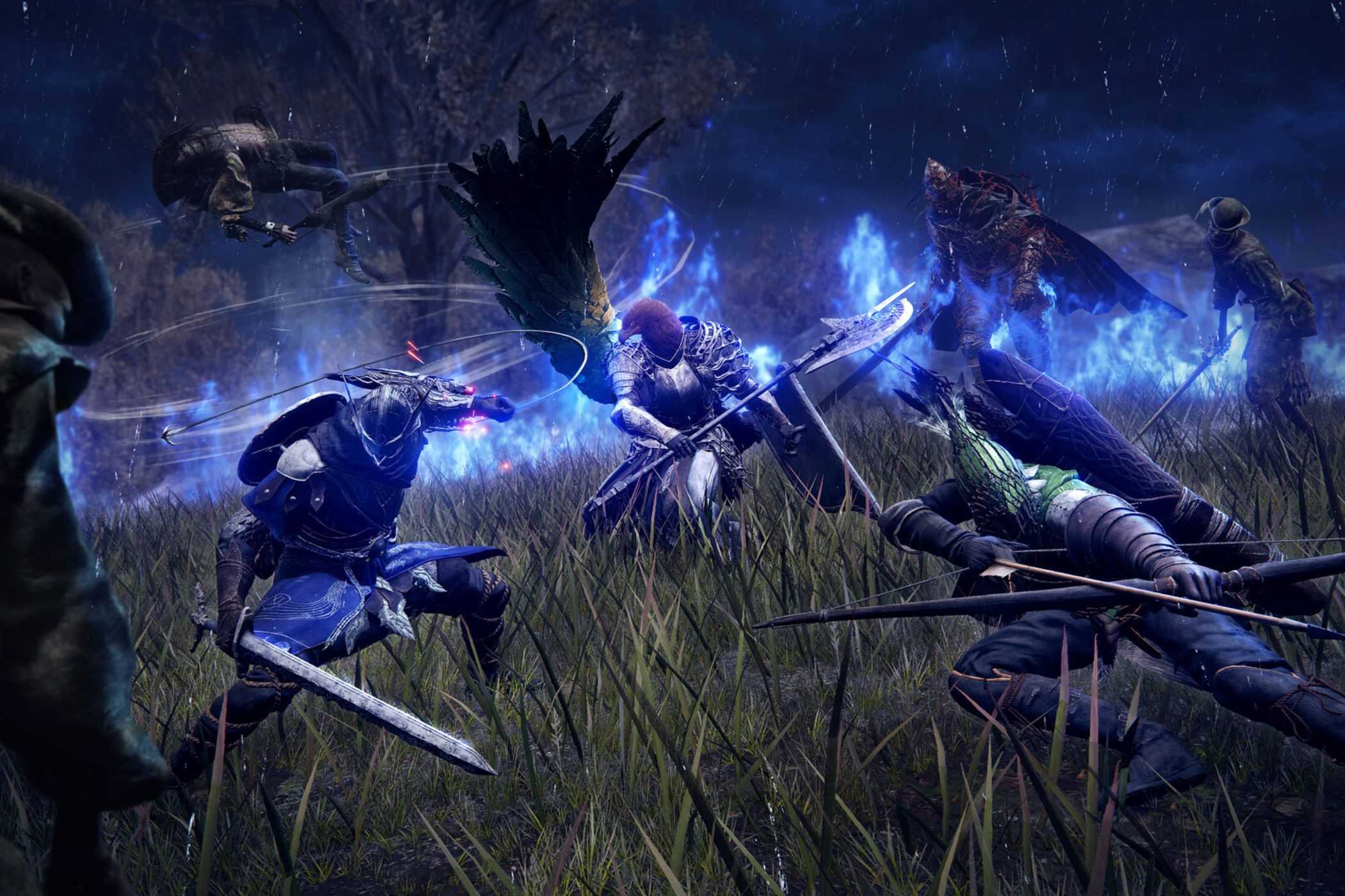 Elden Ring Nightreign players battling in field