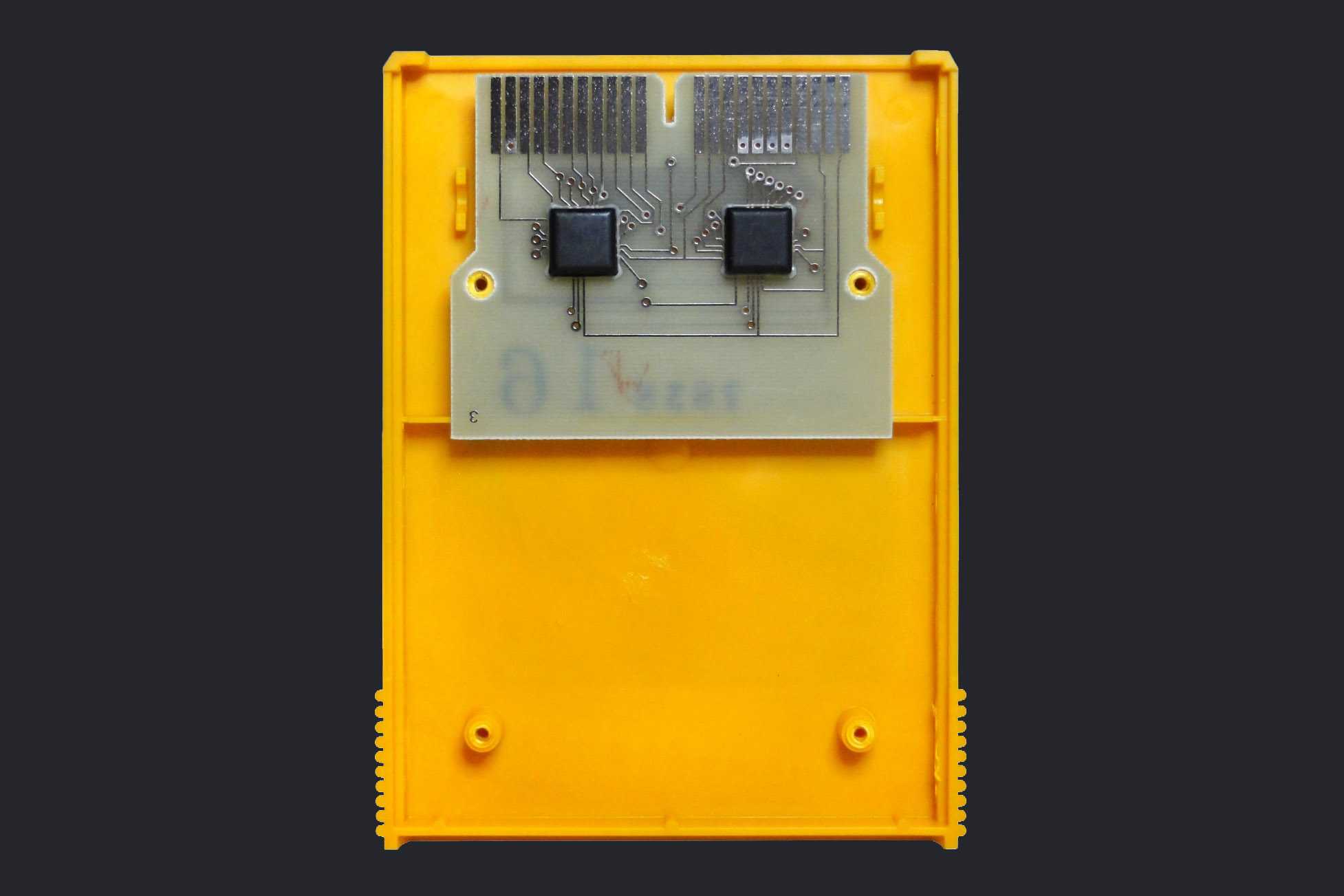 Fairchild Channel-F Cartridge interior and PCB