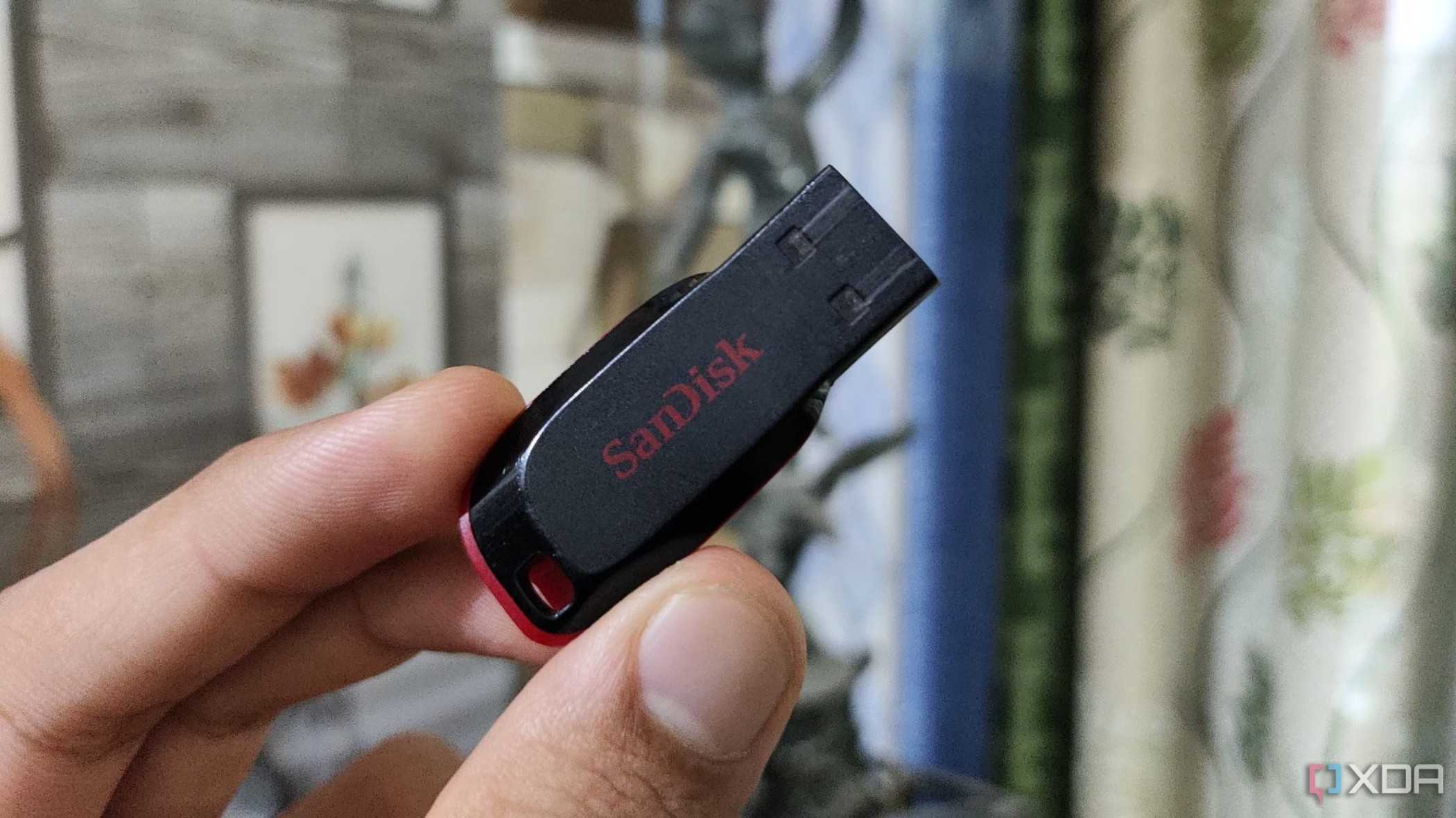 flash drive