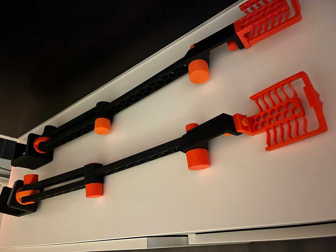 flexible sturdy phone arm