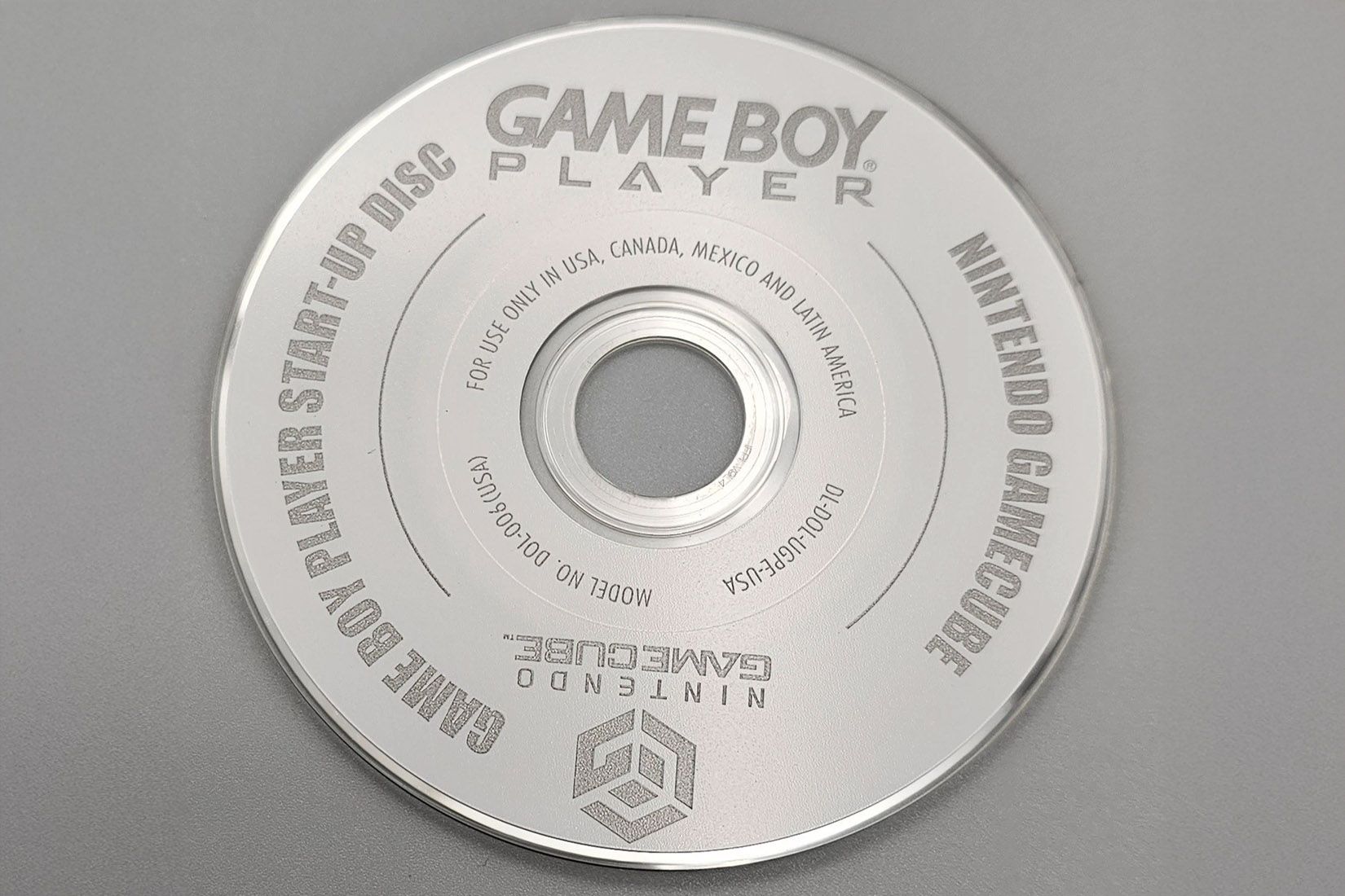 game-boy-player-nintendo-gamecube-7_source-ebay