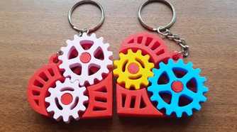 gear heart fidget keychain
