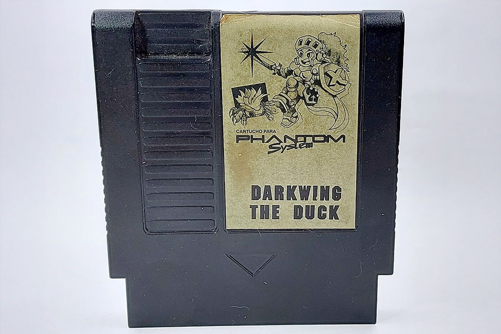 gradiente-phantom-system-darkwing-the-duck-game-brazil-nes-cartridges-brazil-1_source-art-fair-leiloes