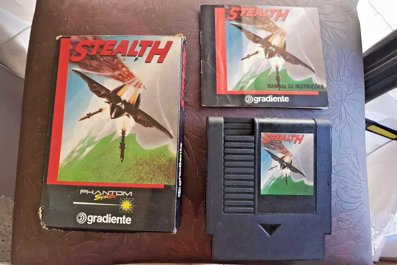 gradiente-phantom-system-stealth-game-brazil-nes-1_source-ebay
