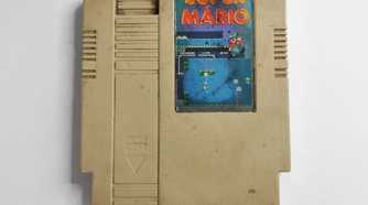 gradiente-phantom-system-super-mario-game-brazil-nes-4_source-diego-ferreira-leiloes
