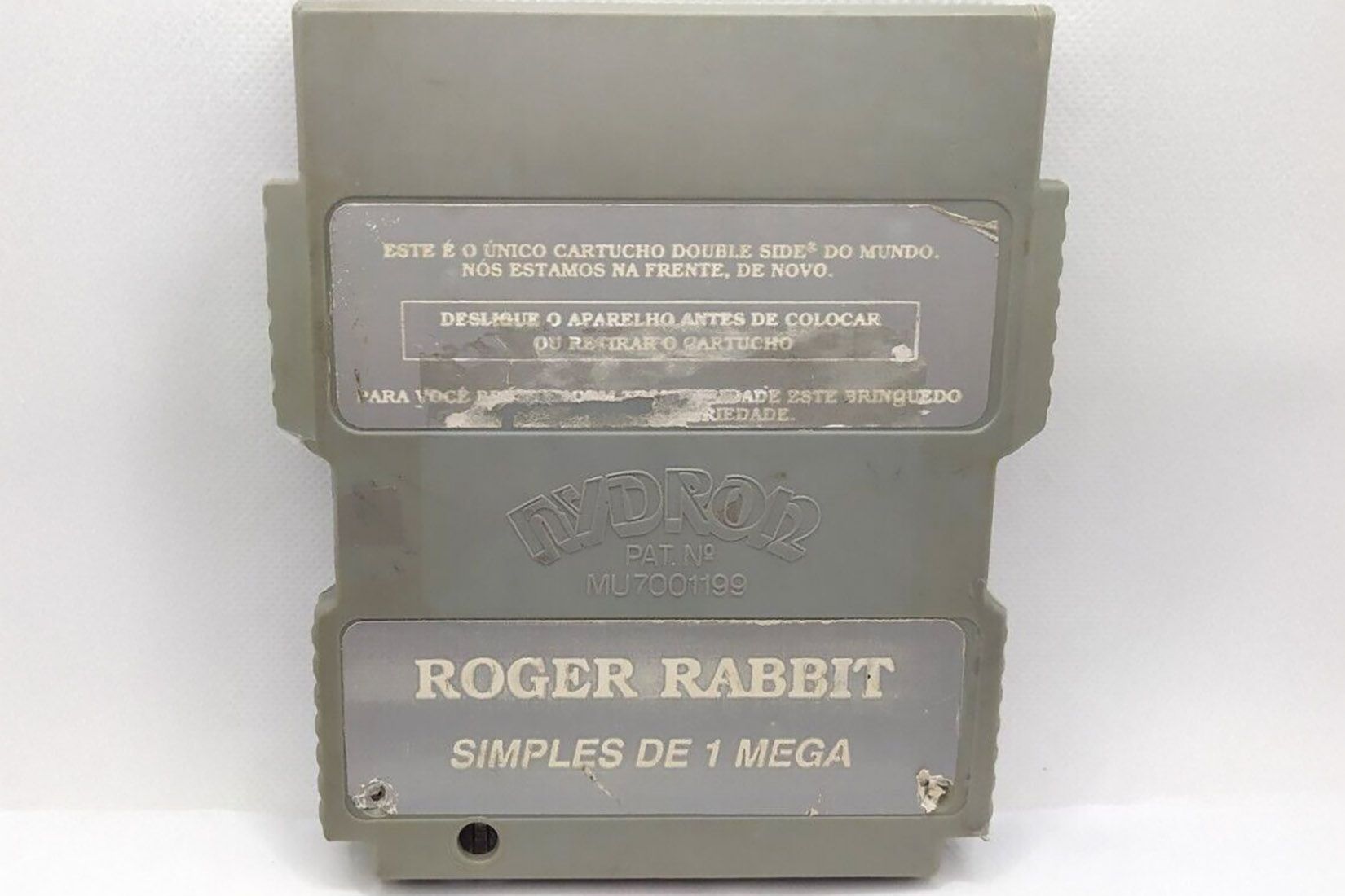 Hydron double-sided NES game cartridges in Brazil - Roger Rabbit